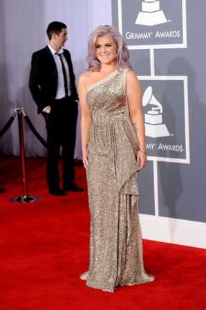 kelly-osbourne-asimetrico