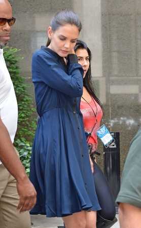 Katie-Holmes4